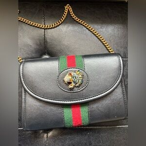 Gucci Rajah Black Leather Crossbody Bag